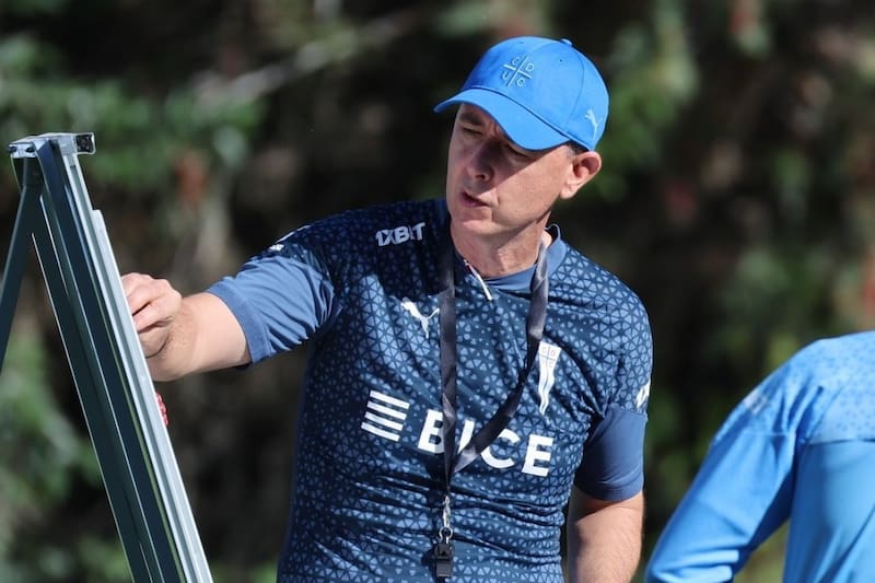 reveló qué lo motivó a seguir siendo DT de Universidad CatólicaFoto: Agencia Aton.