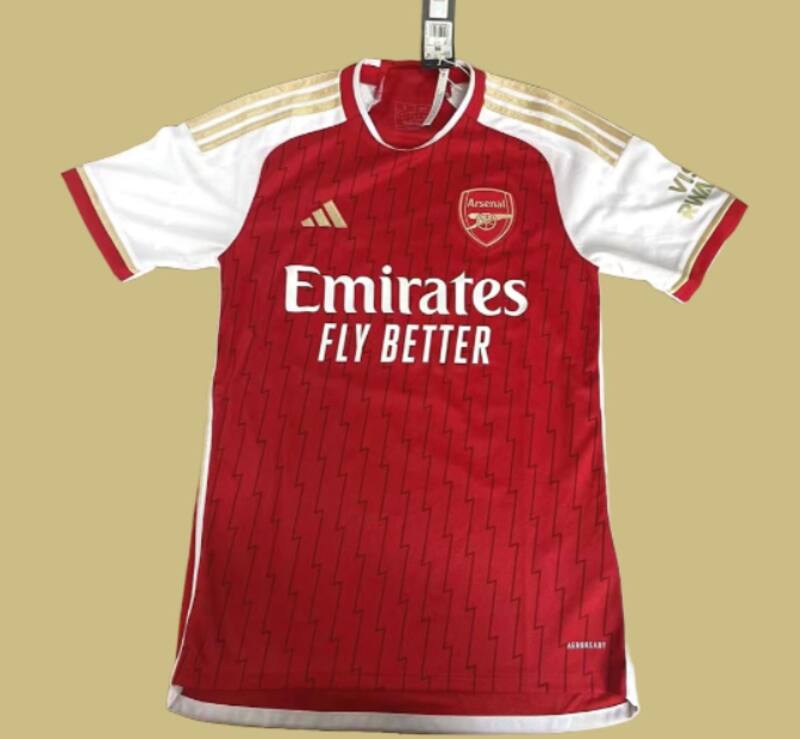 Posible camiseta de los "Gunners" para la próxima temporada