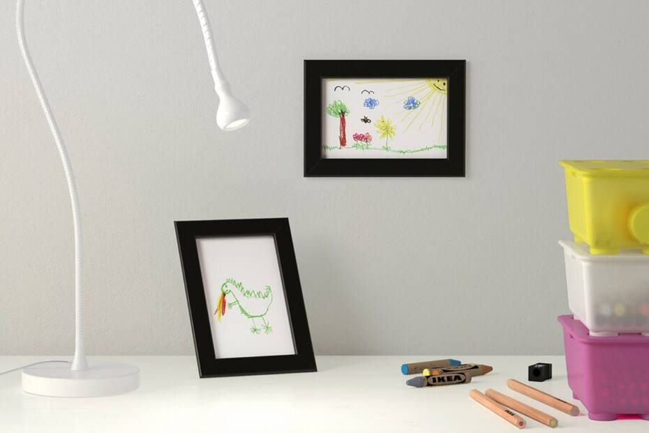 Resalta tus fotos favoritas con este marco de diseño minimalista.