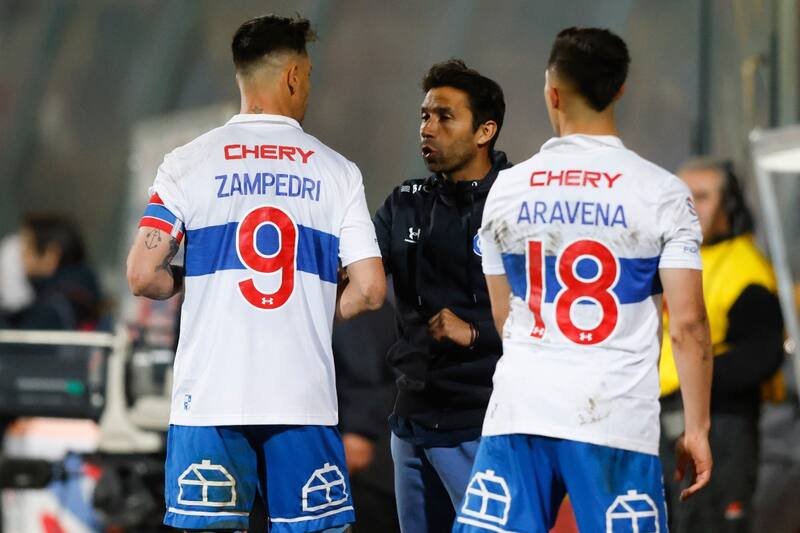 no podrá contar con Fernando Zampedri ni Alexander Aravena para el próximo encuentro. Foto: Agencia Aton.