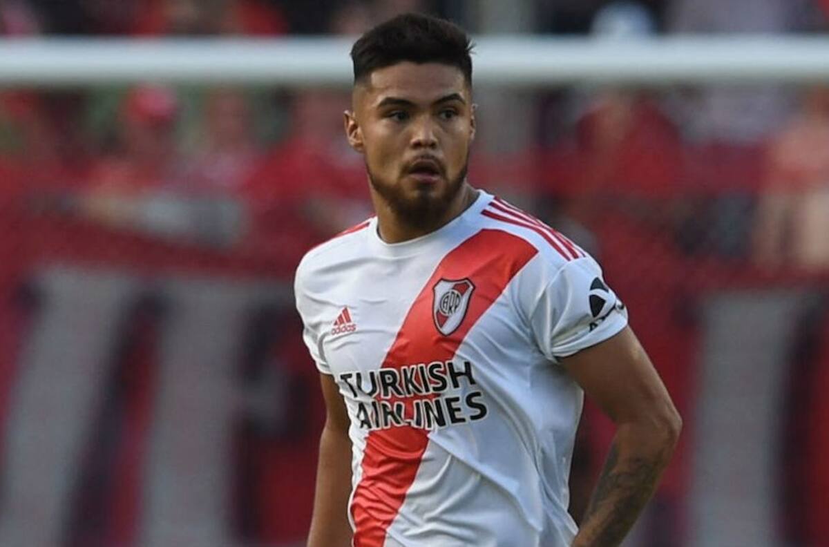 River Plate vs Racing: Horario y dónde ver en vivo el duelo entre chilenos por TV y Online