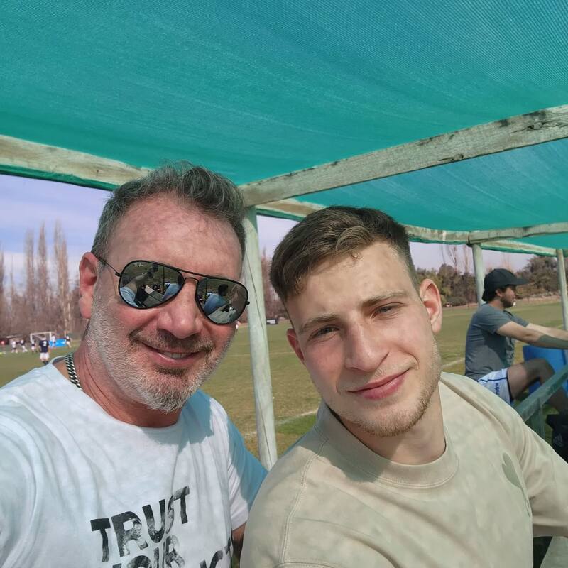 Padre e hijo en su época en Palestino.