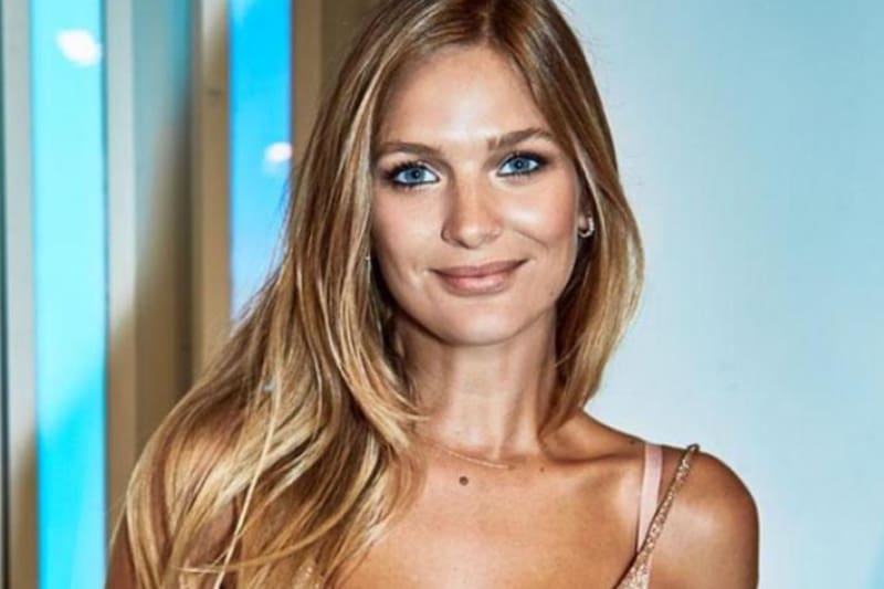 se despidió de Roy Sothers.