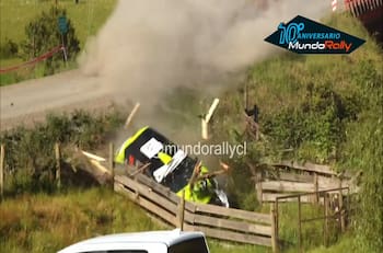 VIDEO | Pilotos chilenos protagonizaron fuerte volcamiento durante el RallyMobil en Osorno