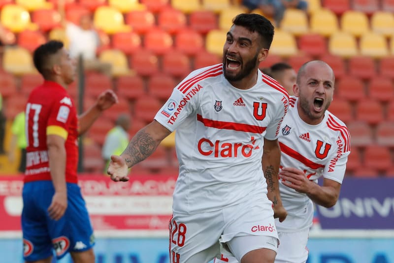 En su paso por la U. Foto: Agencia Aton.