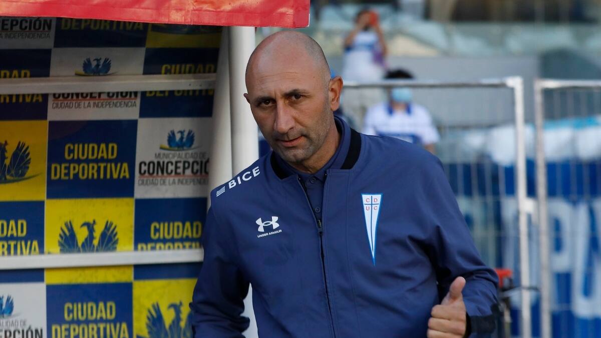 "Si en la UC van a hacer una inversión a la altura de la Copa Libertadores, Paulucci debe quedarse"
