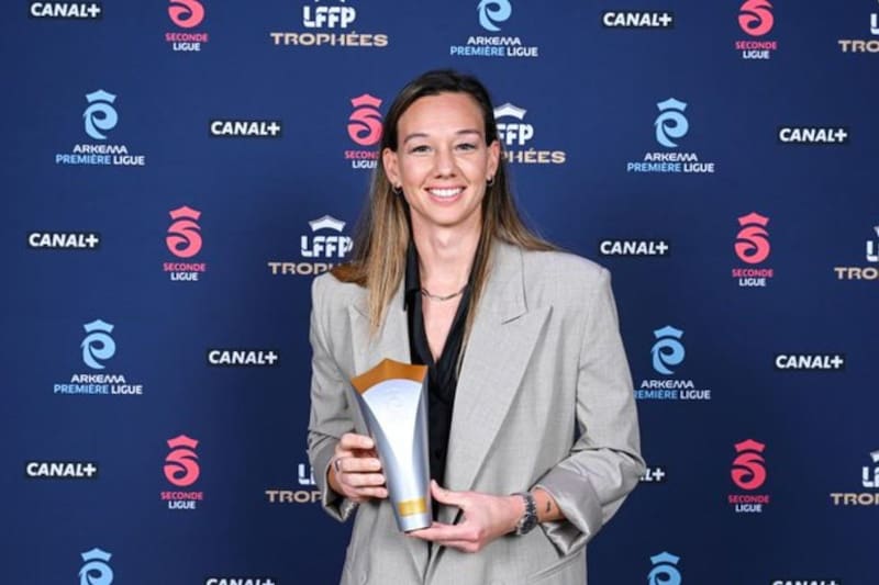 fue elegida como la mejor arquera de Francia.