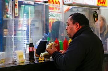 Día del Completo 2023: Estos son los diferentes tipos de completos y sus ingredientes