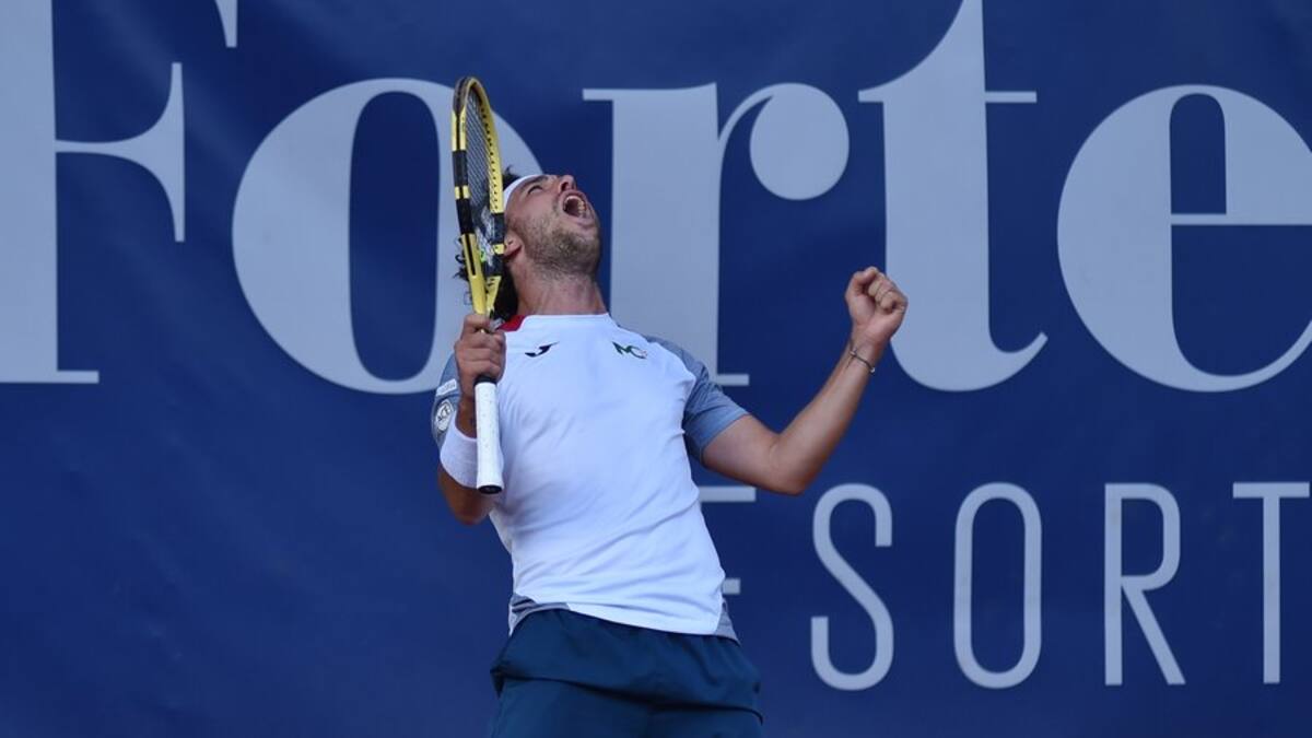 Laszlo Djere y Marco Cecchinato irán por el título del ATP de Cerdeña