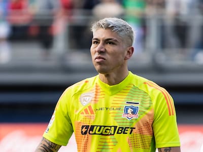 Mientras Colo Colo le paga 60 millones, este es el sueldo que Peñarol le ofrece a Brayan Cortés