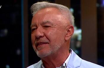 "Cuando ellos tengan 18, yo voy a tener 80": Eliseo Salazar cuenta cómo ha sido convertirse en padre de mellizos a los 62 años