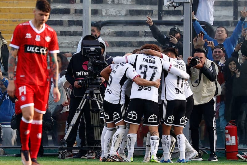 Varios futbolistas y exjugadores del club estarían involucrados. Foto: Agencia Aton.