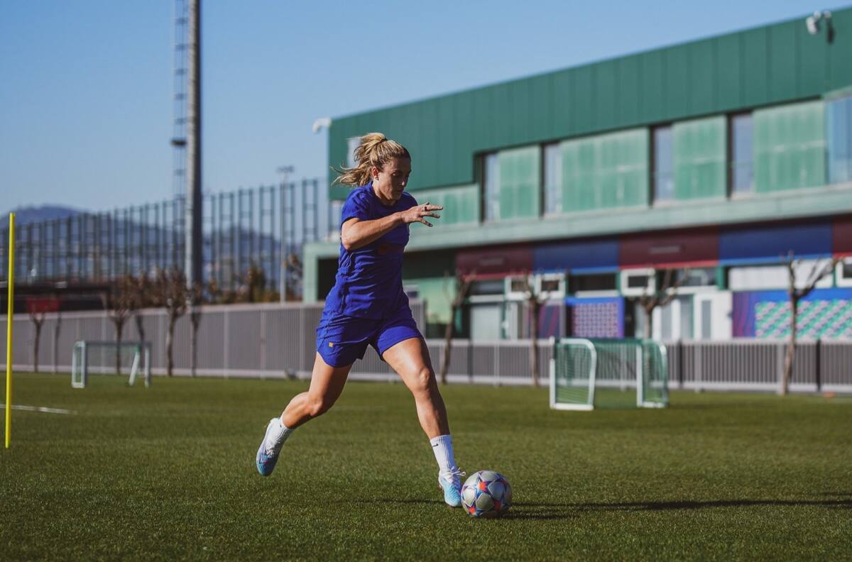 VIDEO | La mejor futbolista del planeta vuelve a entrenar tras 7 meses de lesión