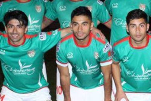 Yonathan Andía defendió los colores de Chimbarongo FC. Foto: Chimbarongo.