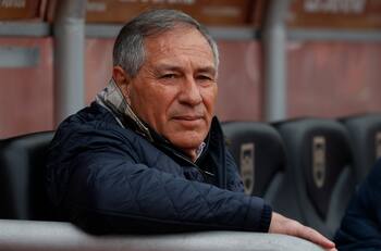 La categórica respuesta de Ariel Holan sobre la inminente salida de la UC de José Pedro Fuenzalida