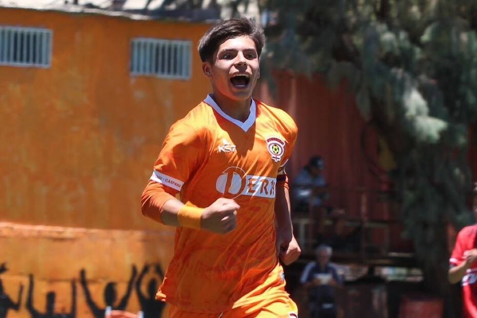 El delantero en su paso por Cobreloa.