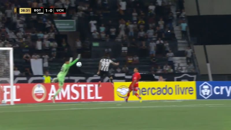 ¡Se lamenta toda U. de Chile! Así fue el gol de Botafogo que complica a los azules en Libertadores