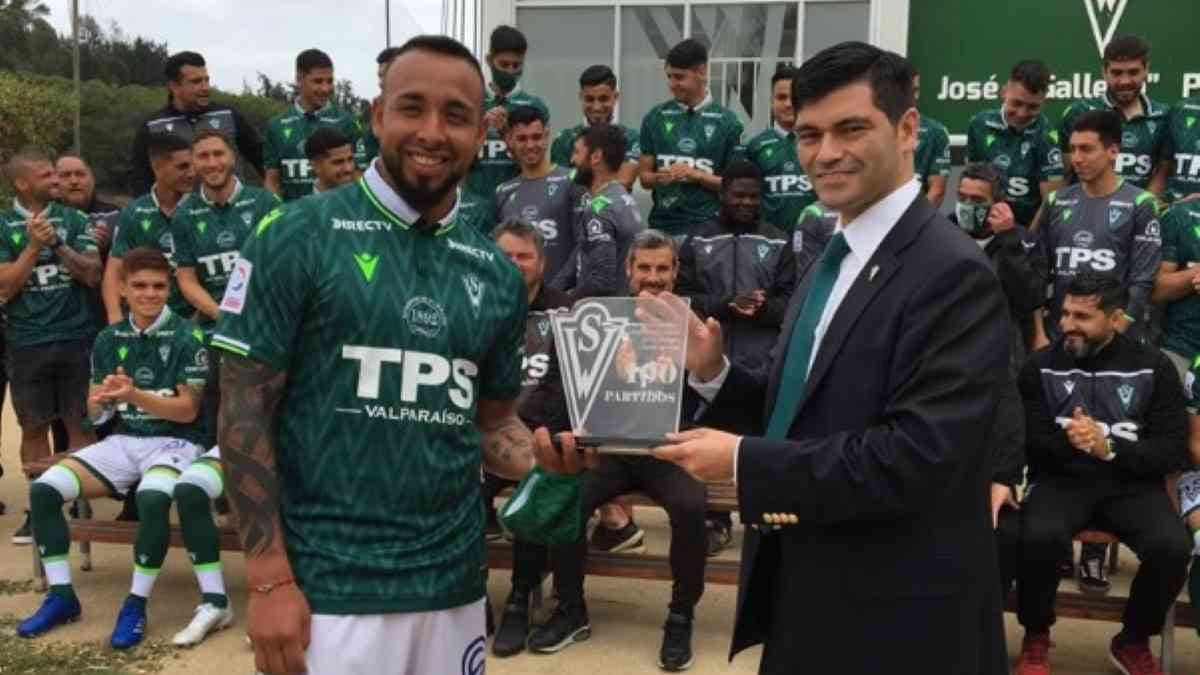 "¡Felicitaciones Cere!": Bernardo Cerezo recibió importante reconocimiento en Santiago Wanderers