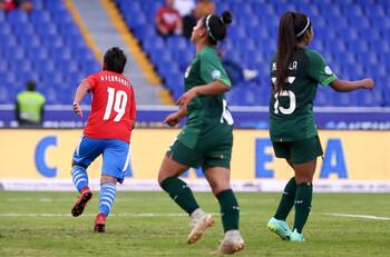 Otra vez "Rebecrack" fue figura: Paraguay derrotó a Bolivia y complicó a Chile en la Copa América