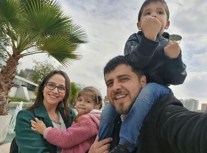 Patricia Venegas junto a su familia. Foto: Instagram.