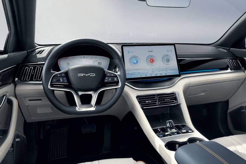 BYD renueva el Song Plus DM-i, el híbrido enchufable más vendido en Chile