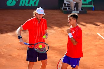 Quieren sumarse a Tabilo y Garin: A qué hora debutan hoy Tomás Barrios y Nicolás Jarry en el ATP de Río