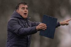 Gustavo Quinteros le envía claro mensaje a los jugadores de Independiente: “Que ni vengan”