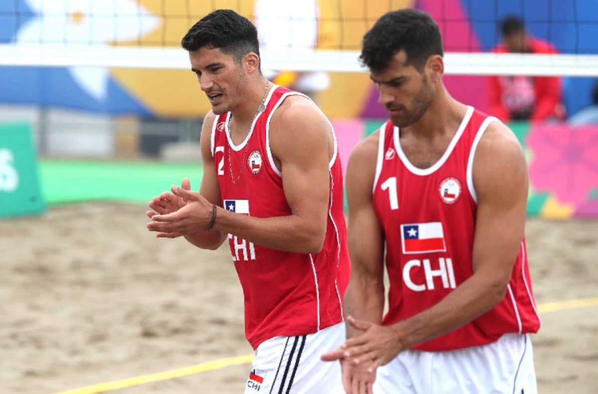 Primos Grimalt debutaron con triunfo en Finales del Tour Mundial de voleibol