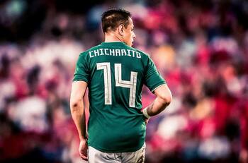 VIDEO | Un divo: "Chacharito" Hernández despreció a un niño que se le acercó a pedirle un autógrafo
