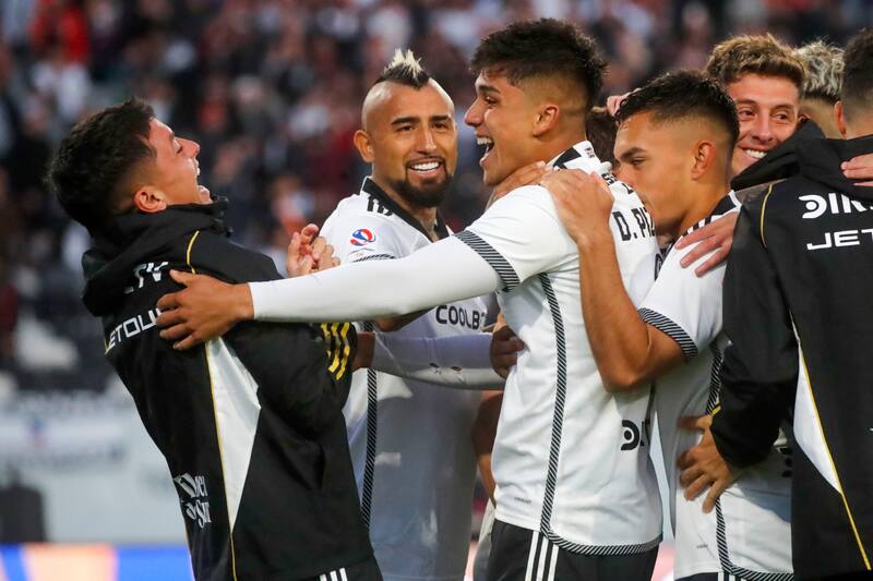 sufre con la salida de Damián Pizarro en Colo Colo. Foto: Agencia Aton.