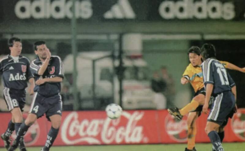 Le marcó dos goles a la U en el "partido del siglo"