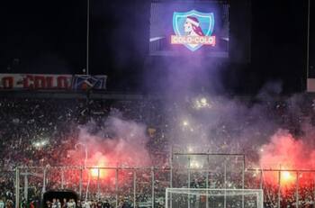 Ésas sí eran asistencias: los títulos donde Colo Colo celebró con más de 60 mil personas en el Estadio Monumental