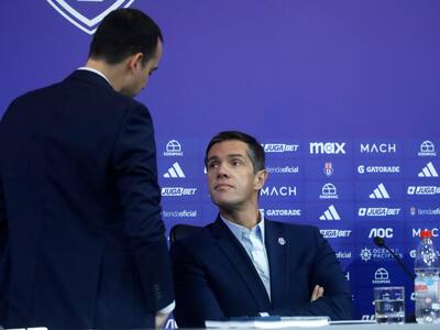 La U acusa a Milad y la ANFP de boicotearle la campaña internacional