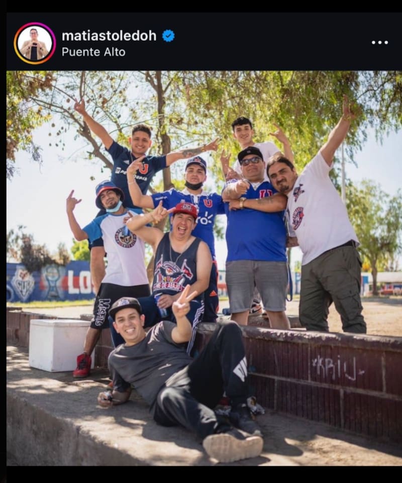 Matías Toledo (abajo en la foto), nuevo alcalde de Puente Alto.
