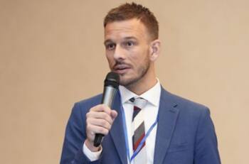 Luis Larraín pidió disculpas tras controversial comentario sobre oficial de Carabineros asesinado