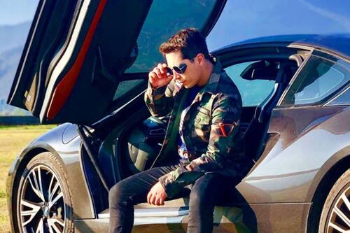 "Mi afán ni siquiera es ganar mucho dinero": Karol Lucero aclara las bases de la rifa de su lujoso auto tras críticas