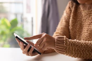 Deslizar hacia abajo: La desconocida función de WhatsApp para organizar tus chats más importantes