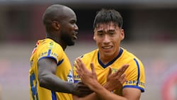 VIDEO | Tiene 16 años, es capitán en La Roja y anotó un gol en su debut con Universidad de Concepción