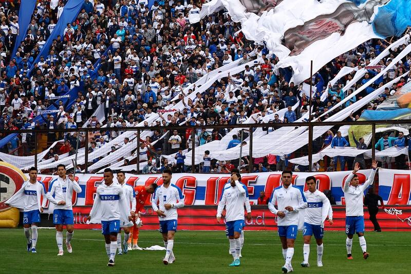 en el Clásico Universitario ante la U en Santa Laura. Foto: Agencia Aton.