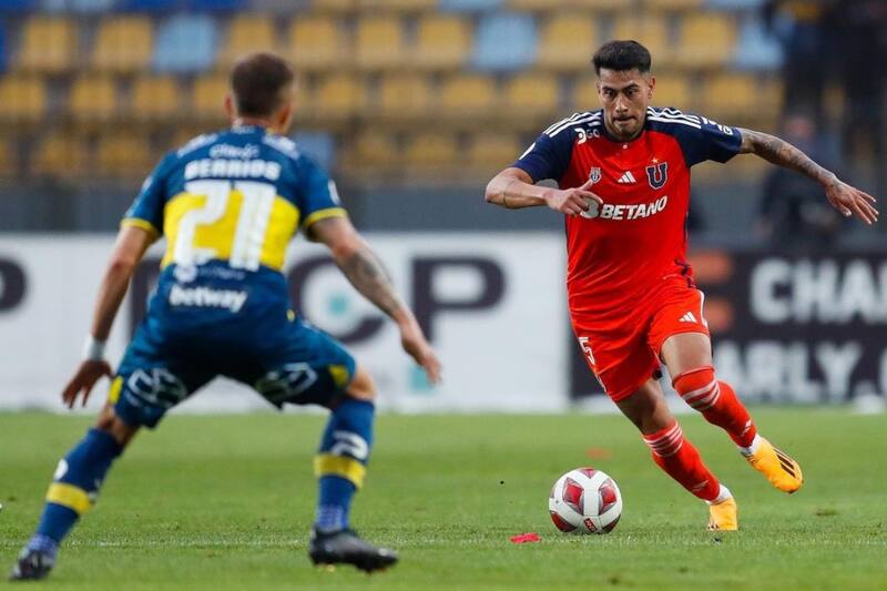 Emmanuel Ojeda no estará ante Universidad Católica. Foto: Prensa Universidad de Chile