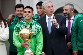 FOTOS | Presidente Kast recibió en La Moneda al Wanderers campeón de la Copa Libertadores Sub-20