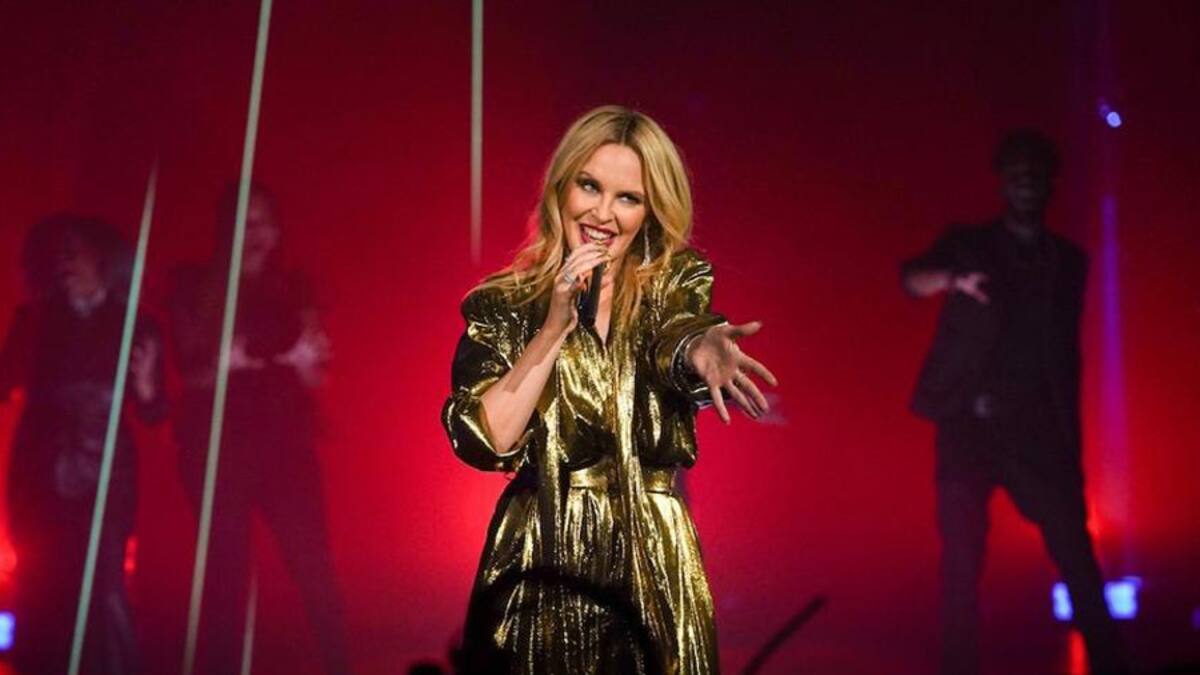 Kylie Minogue estrena su nuevo disco con show online