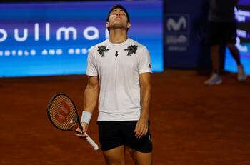 “Machitún”: Cristian Garin compartió alarmante imagen tras caer en la qualy de ‘s-Hertogenbosch