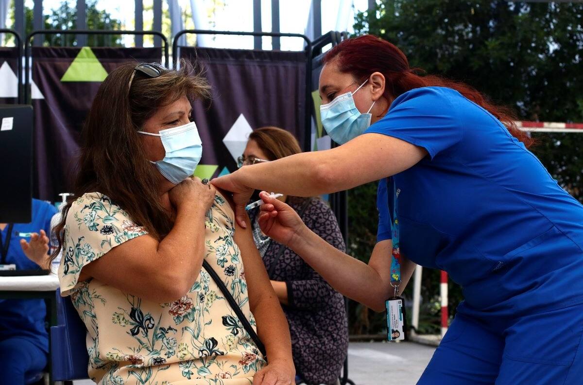 Calendario Vacunación COVID-19: Revisa quiénes se inoculan esta semana entre el 8 y 12 de marzo