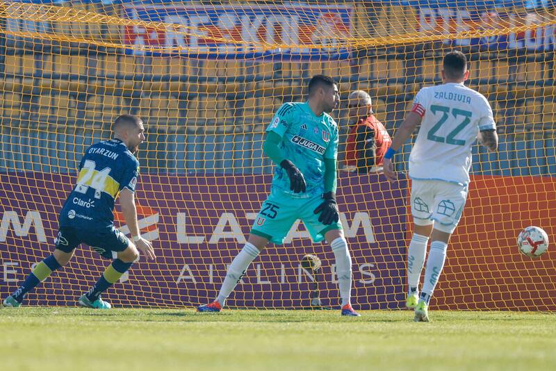Los Ruleteros deben tomar una urgente medida de cara al partido con la U. de Chile. Foto: Aton.