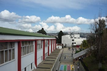 Histórico colegio acaba con tradición de más de 70 años: será mixto desde el próximo año