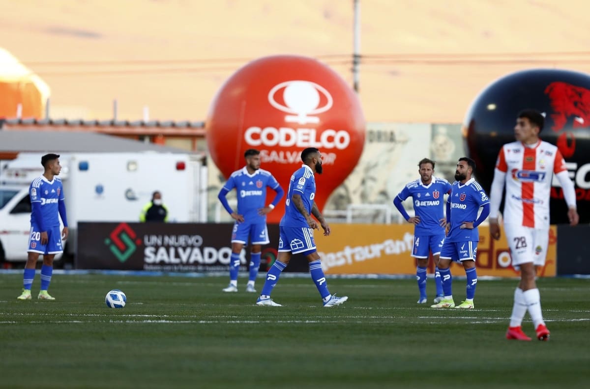 Donde tiemblan Colo Colo, la U y la UC: ¿Cuál es el "Cementerio de los Elefantes" del fútbol chileno?