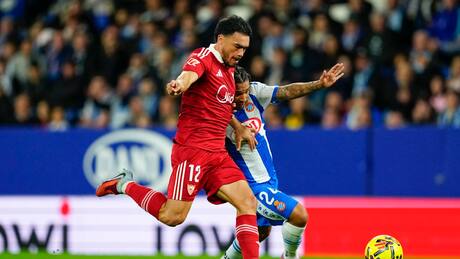 Uno anotó y el otro asistió: los únicos dos chilenos que se lucieron en Europa