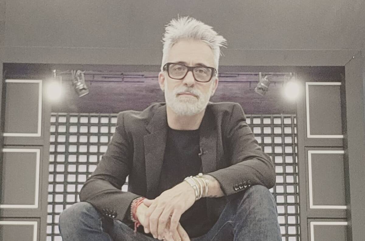 "Regresamos con todo": Sergi Arola confirmó la cuarta temporada de "El Discípulo del Chef" con foto junto a los chefs y el equipo