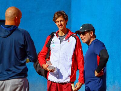 La gran carta de Luxemburgo que se divide entre el tenis y el ejército: “A veces tengo que cumplir misiones”